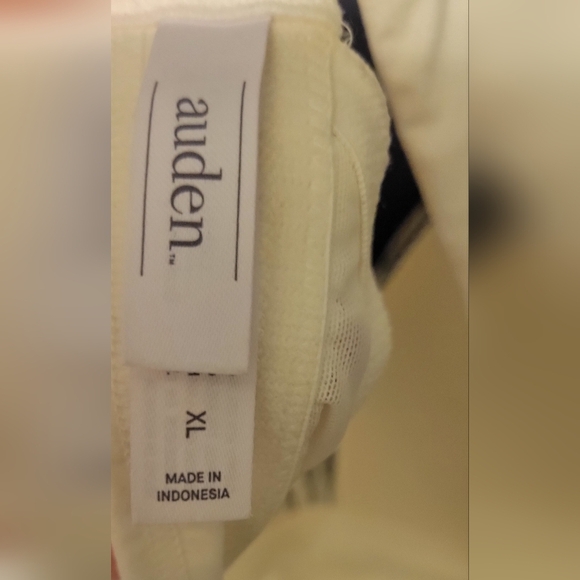 Auden Cream Lace Bra - Picture 3 of 3